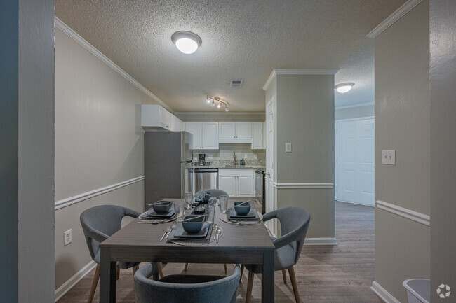 2BR, 2BA - Dining Room, Kitchen - Summerlyn Place