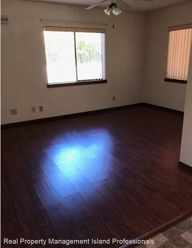 Building Photo - 4 br, 3.5 bath House - 4403-B  Omao rd