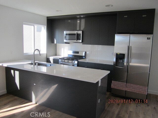 Foto del edificio - 14126 Sylvan St