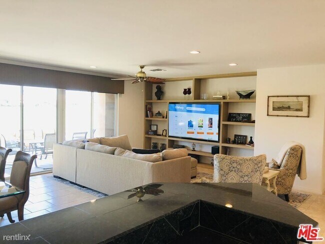 Foto del edificio - 3 br, 2 bath House - 34851 Blake Dr