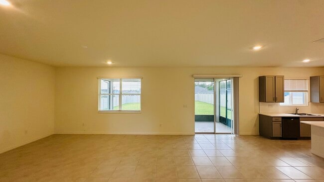 Building Photo - 11629 Firespike St