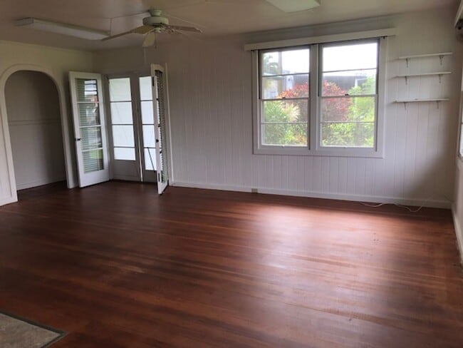 Building Photo - 4BR/2BA Charming Home in Hilo