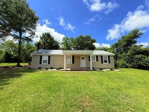 Building Photo - 309 Botts Ave