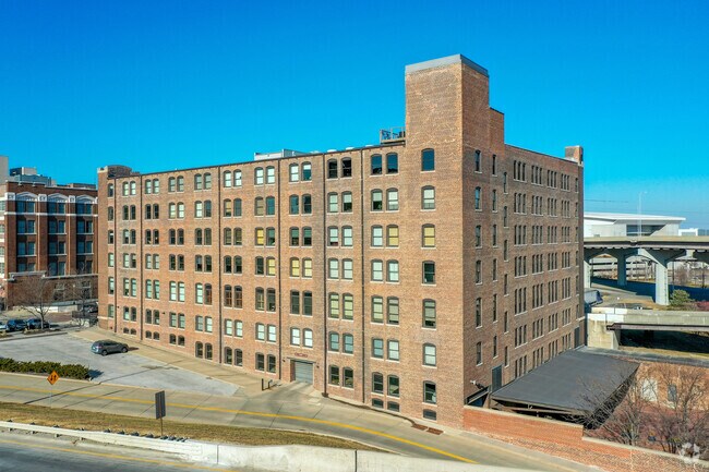 Building Photo - Beebe & Runyan