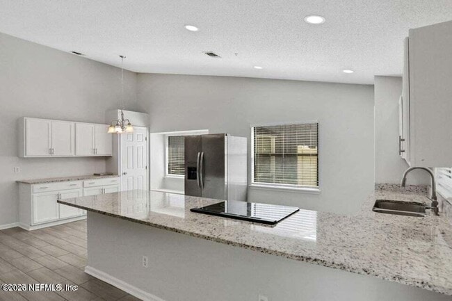 Building Photo - 7318 Amandas Crossing Dr S