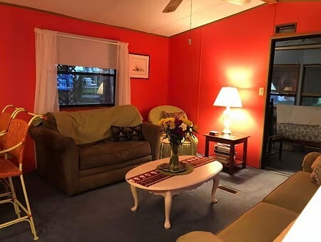 Building Photo - 10821 Wales Loop