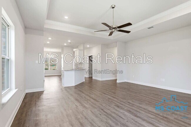 Foto del edificio - 5543 Overland Dr