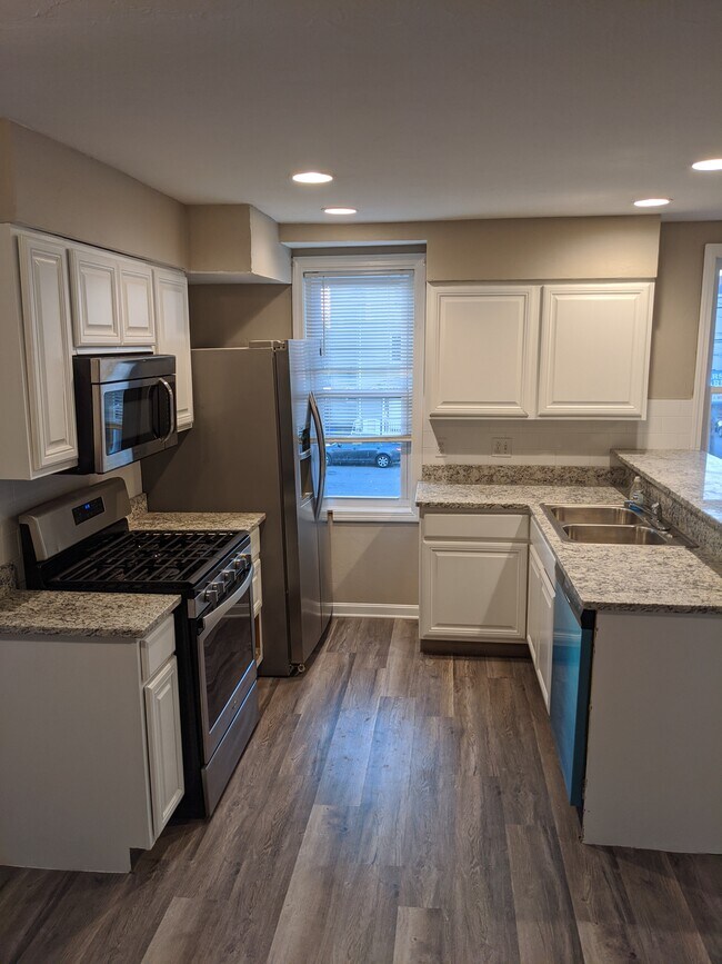 Foto del edificio - 177 Brightman St