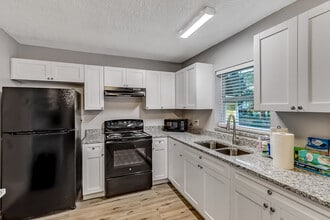Building Photo - 7129 Beth Ann Terrace