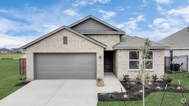 Building Photo - 27503 Village Cir Dr