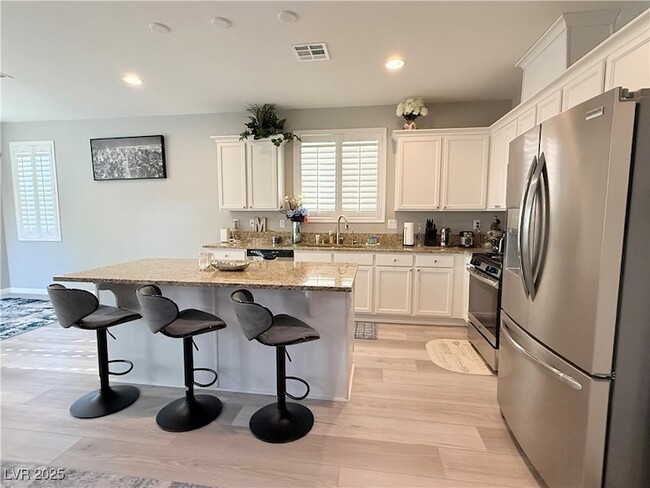 Foto del edificio - 5121 Fiery Sky Ridge St