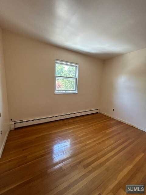 Foto del edificio - 784 Bergen Blvd
