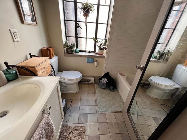 Foto del edificio - Spacious one bedroom unit in a great location in Brewerytown