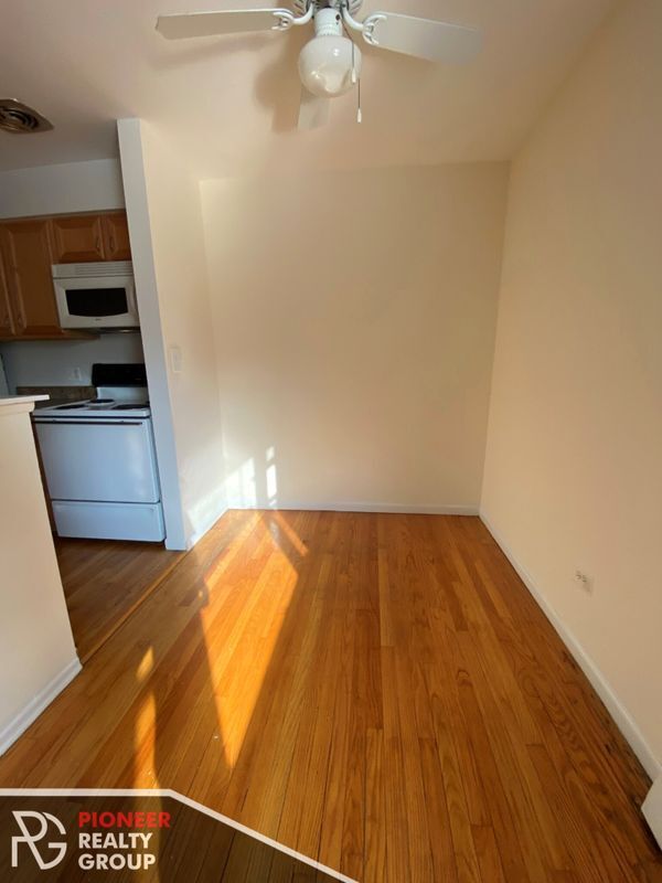 Foto del edificio - 6725 N Sheridan Rd