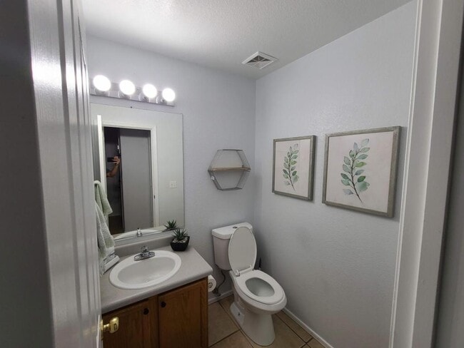 Photo - 8928 East Pampa Ave House