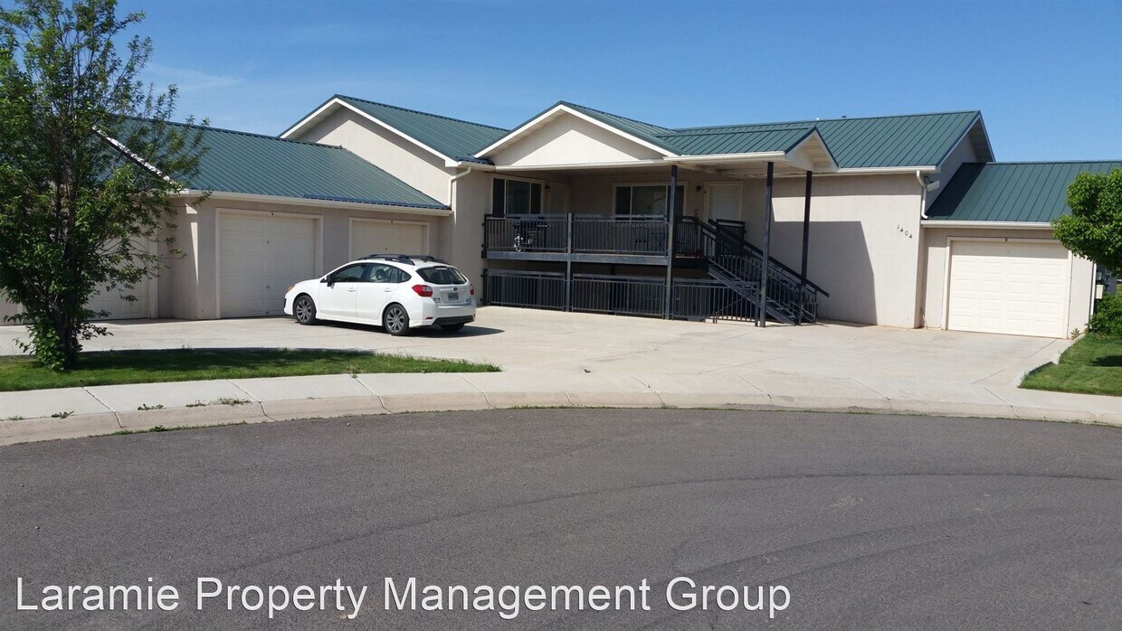 Primary Photo - 3 br, 2 bath House - 1404 Thaxton Court Un...