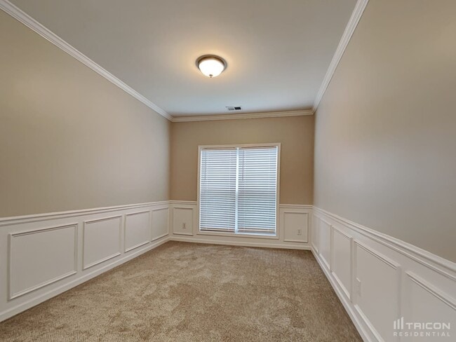 Building Photo - 2238 Orchard Park Cir NW