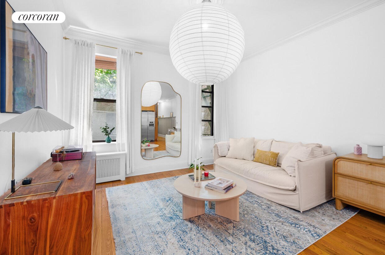 Foto principal - 14 Butler Pl