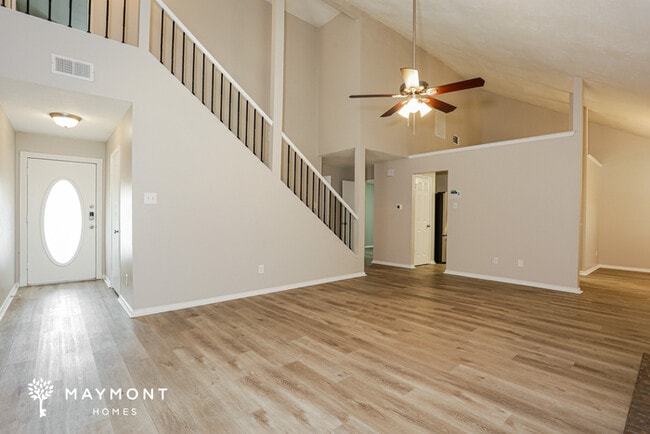 Foto del edificio - 6504 Pilgrim Ln