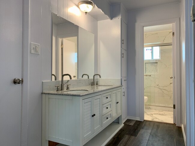 Foto del edificio - 305 Thomas St