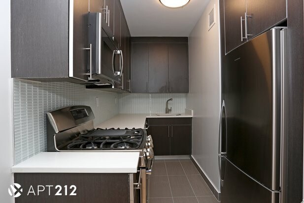 Foto del edificio - 43 Park Pl
