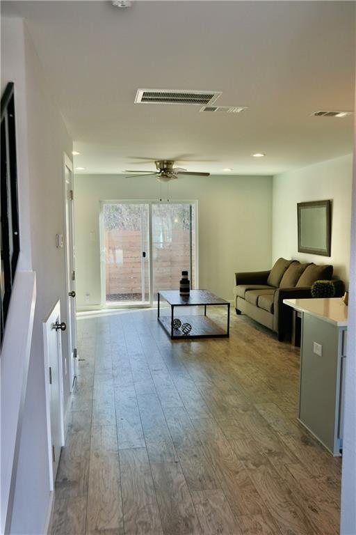 Foto del edificio - 3812 Southway Dr