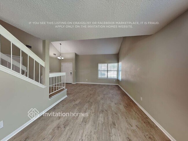 Foto del edificio - 4105 Devon Ct