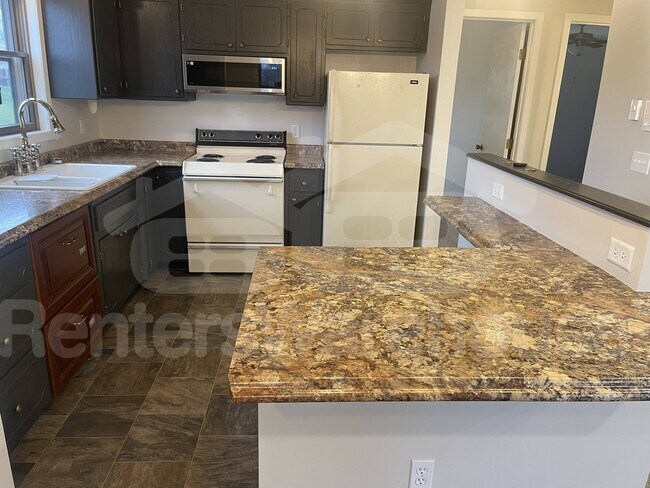 Foto del edificio - 3602 10th Ln NW
