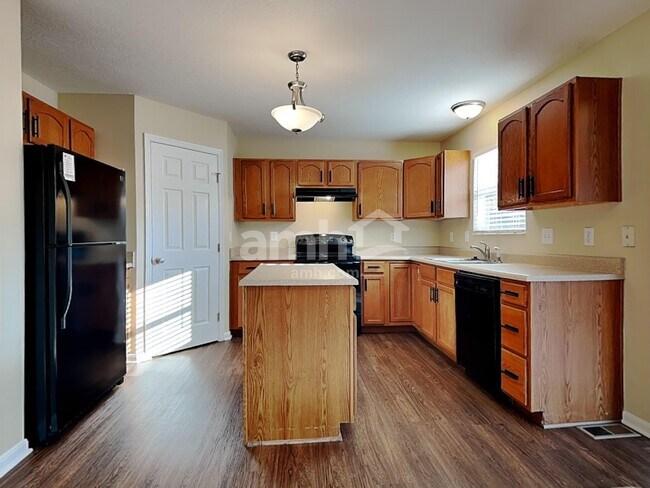 Foto del edificio - 7638 Sandstone Trl