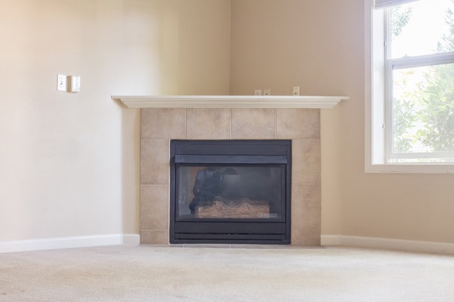 Living Room Fireplace - 15054 NW Central Dr