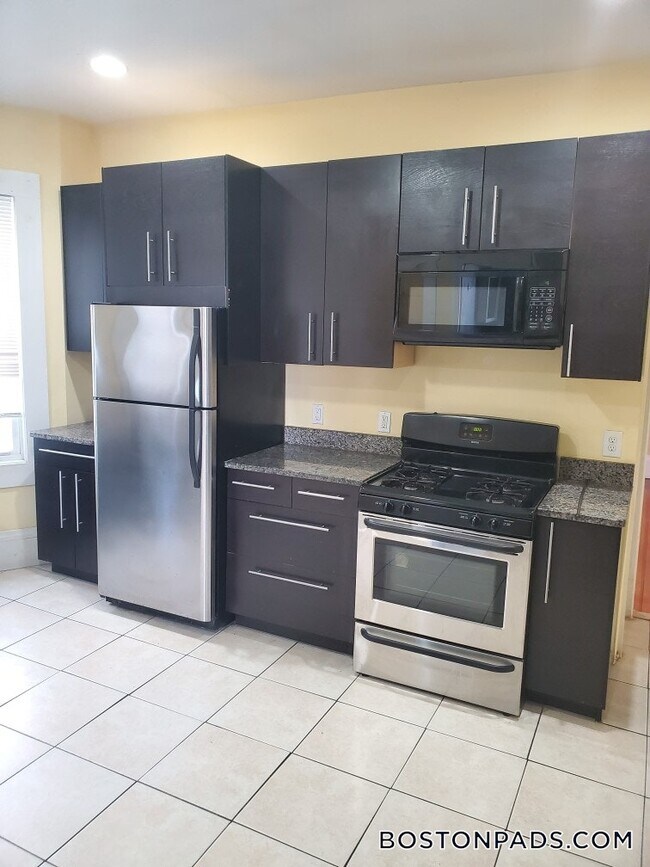 Foto del edificio - 3147-3149 Washington St.