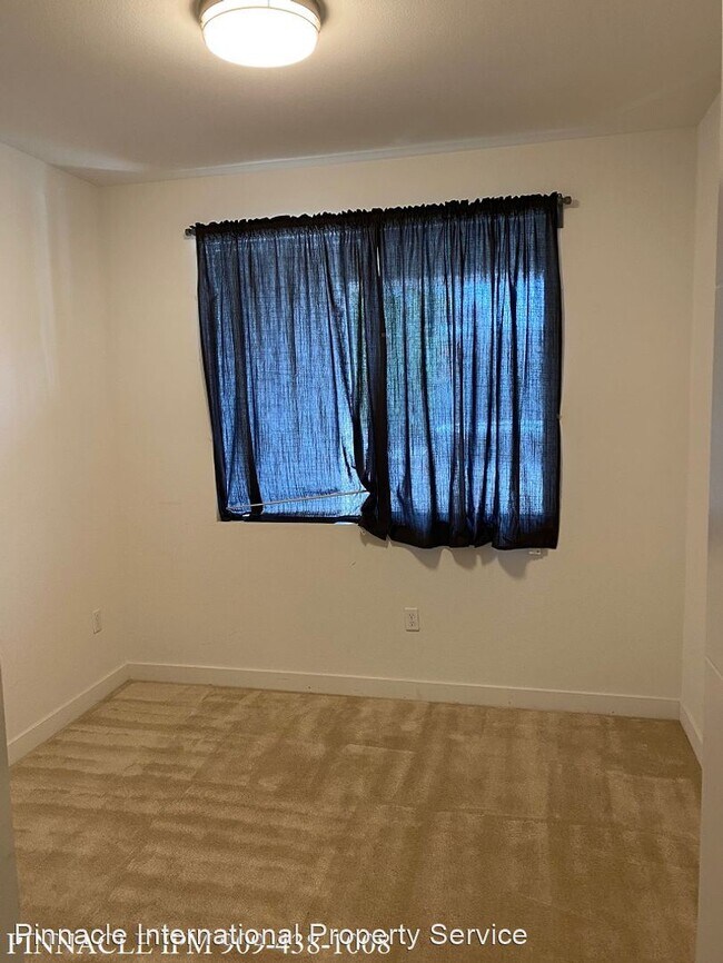 Building Photo - 3 br, 3.5 bath House - 2831 Consol Avenue