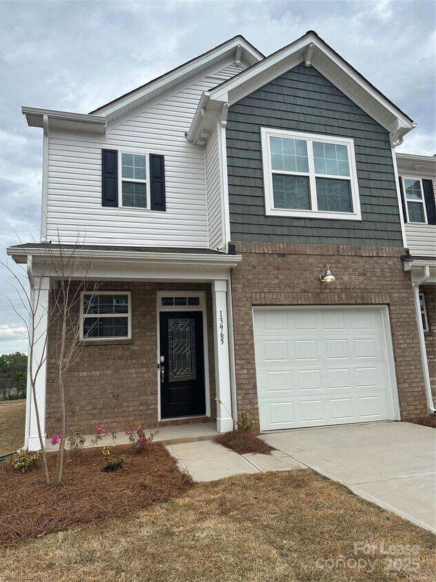 Primary Photo - 13965 Castle Nook Dr
