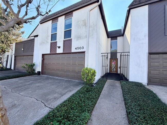 Photo - 4503 Medinah Pl Townhome