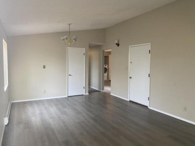 Foto del edificio - 3 bedroom in Seattle WA 98122