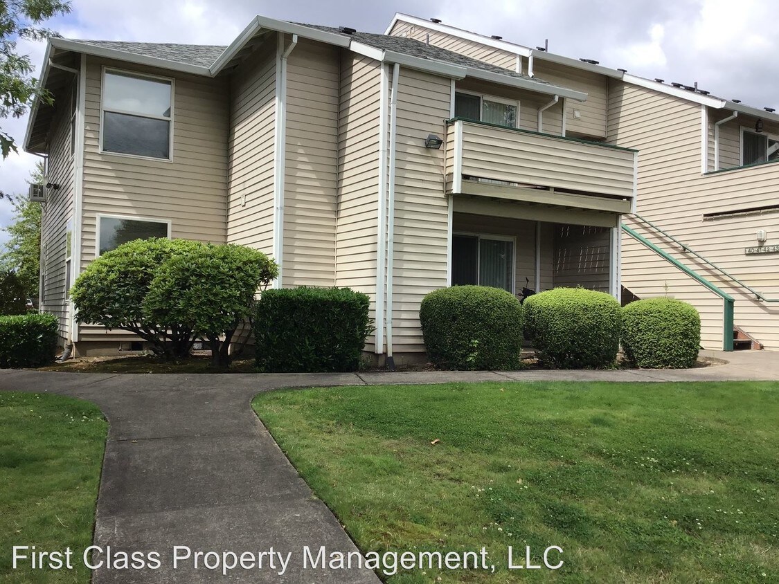 Building Photo - 1215 NW 183rd Ave