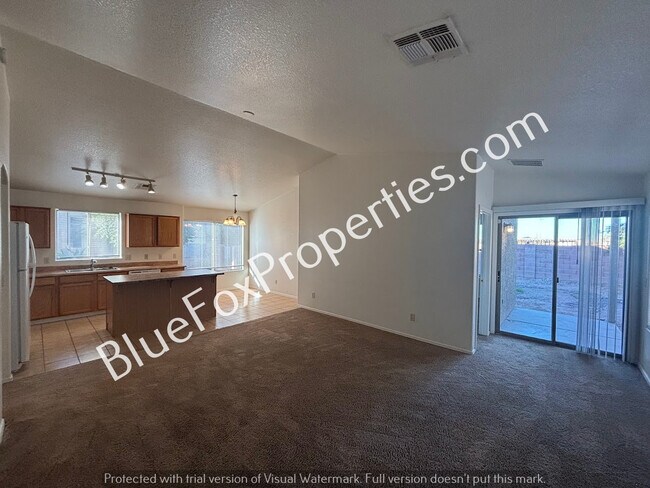 Foto del edificio - 6334 S Acacia Desert Ave