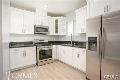 Building Photo - 616 W 85th St