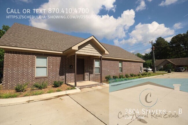 Building Photo - 3804 Stevens St