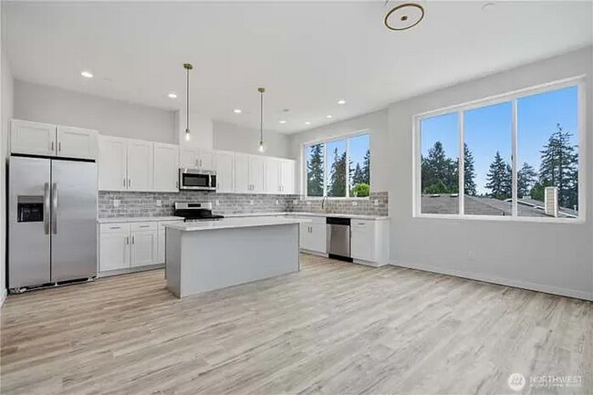 Foto del edificio - 8029 238th St SW