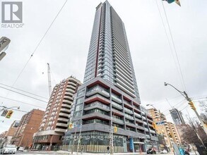 Building Photo - 159 Dundas St E