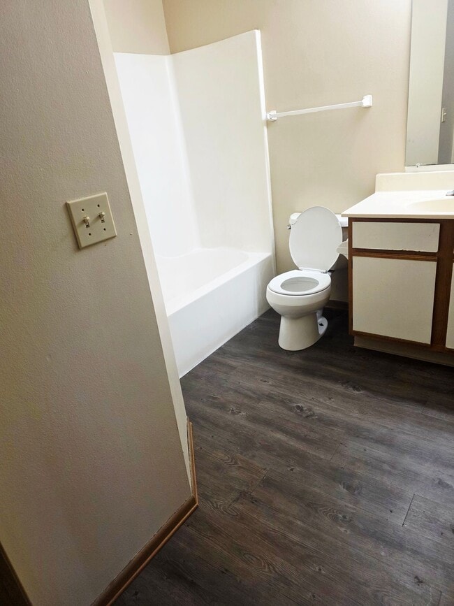 Foto del edificio - Welcome to Westchester Apartments – Your New Home in the Heart of Millard