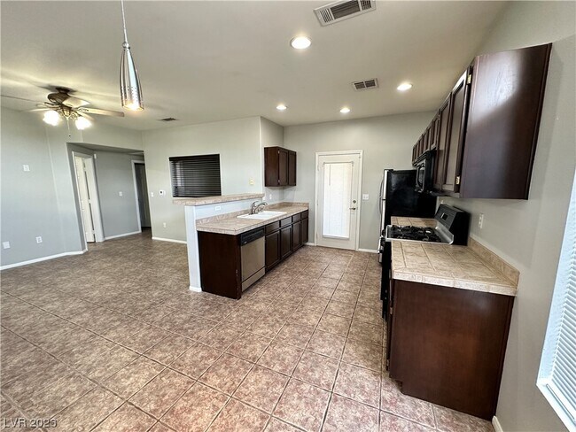 Foto del edificio - 1500 Ruby Cliffs Ln