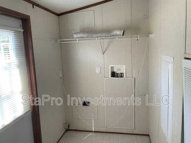 Foto del edificio - 7713 Bethel Rd