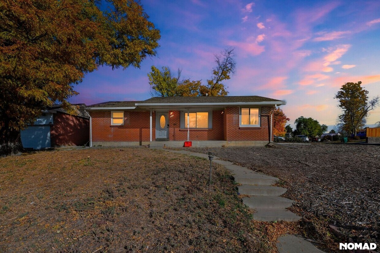 Foto principal - 4331 W 82nd Ave