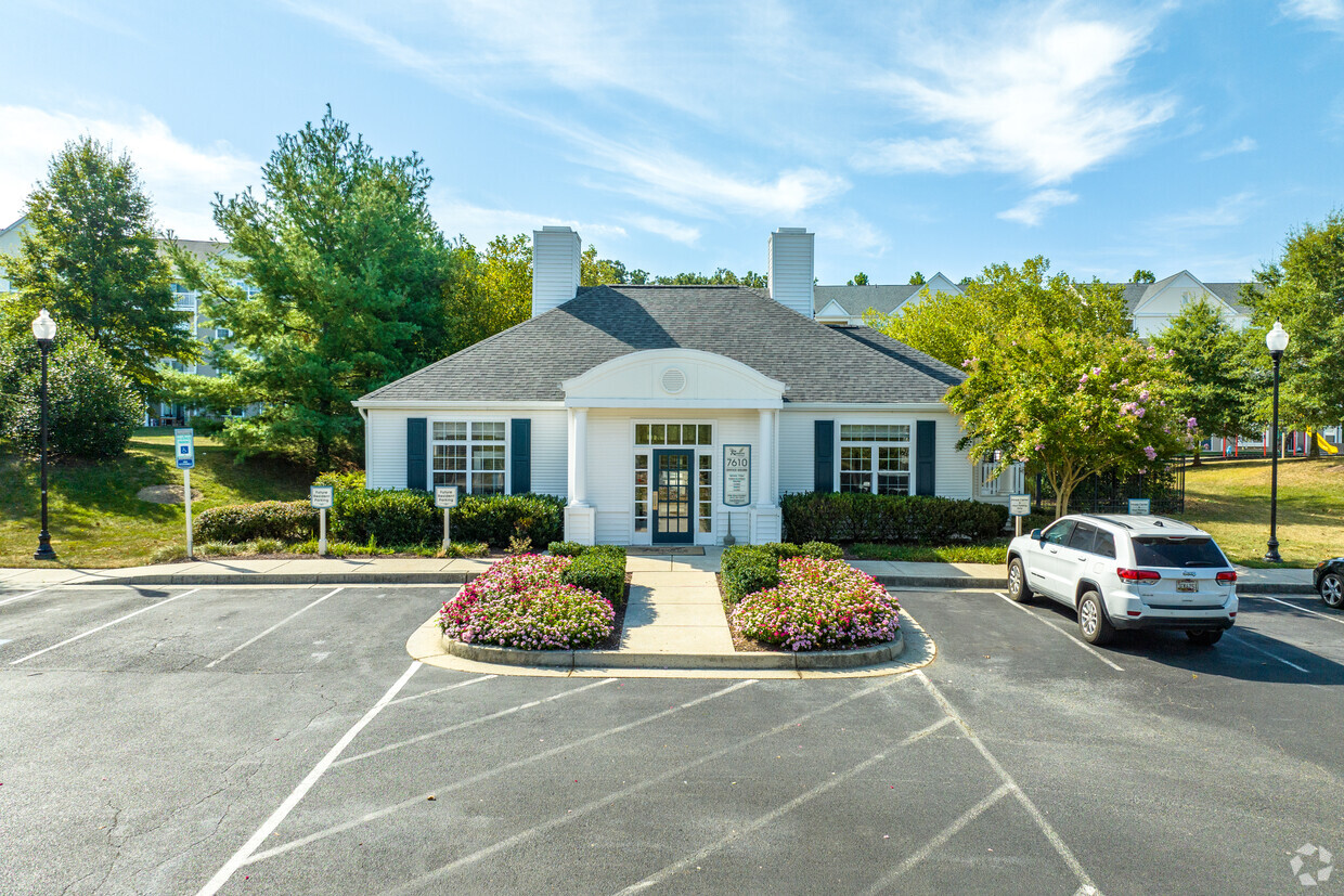 Leasing Office/ Clubhouse - Reserve at Stonegate