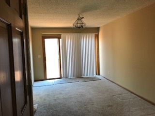 Building Photo - 7579 S Cove Cir