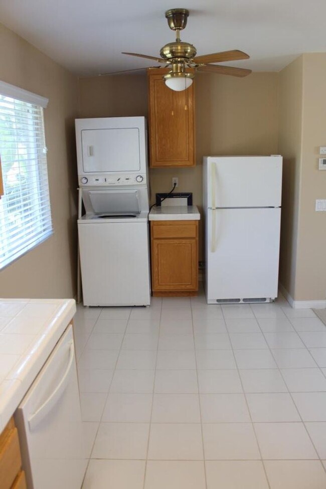Foto del edificio - 1Bed/1Bath Apt. (ADU) on Cul-De-Sac in Carlsbad~ May Ct.