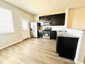 Building Photo - 24610 Signorelli Way