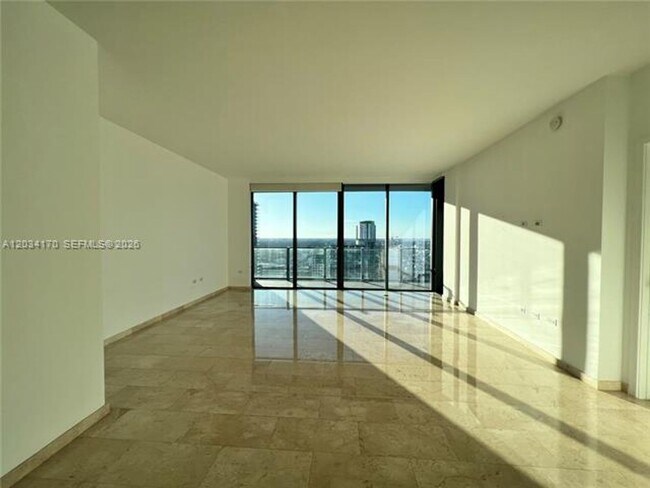 Foto del edificio - 68 SE 6th St